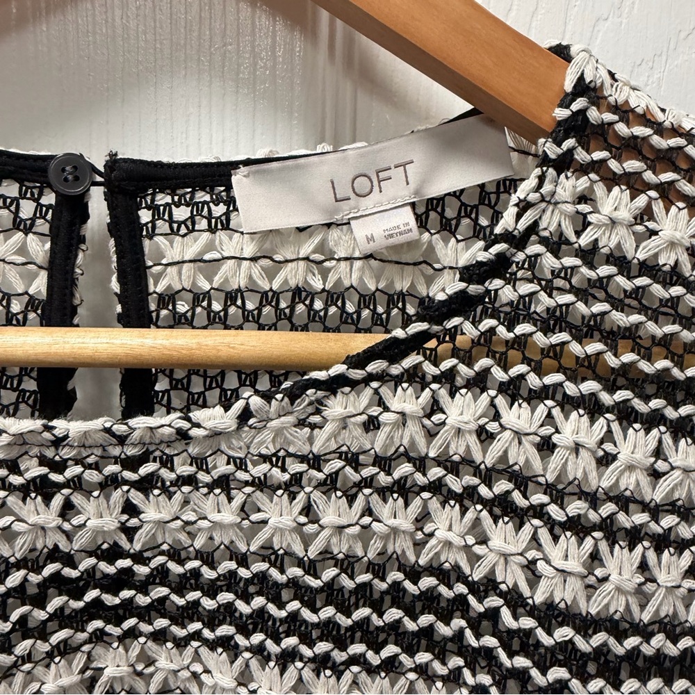LOFT Women’s Black & White Striped Crocheted Top, Medium, Worn Once, Unlined - Picture 3 of 10